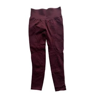 Oysho Sport SZ M compression cropped leggings